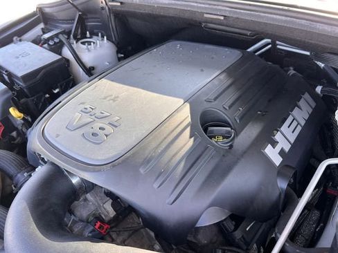 Used 2023 Dodge Durango R/T RWD image 39