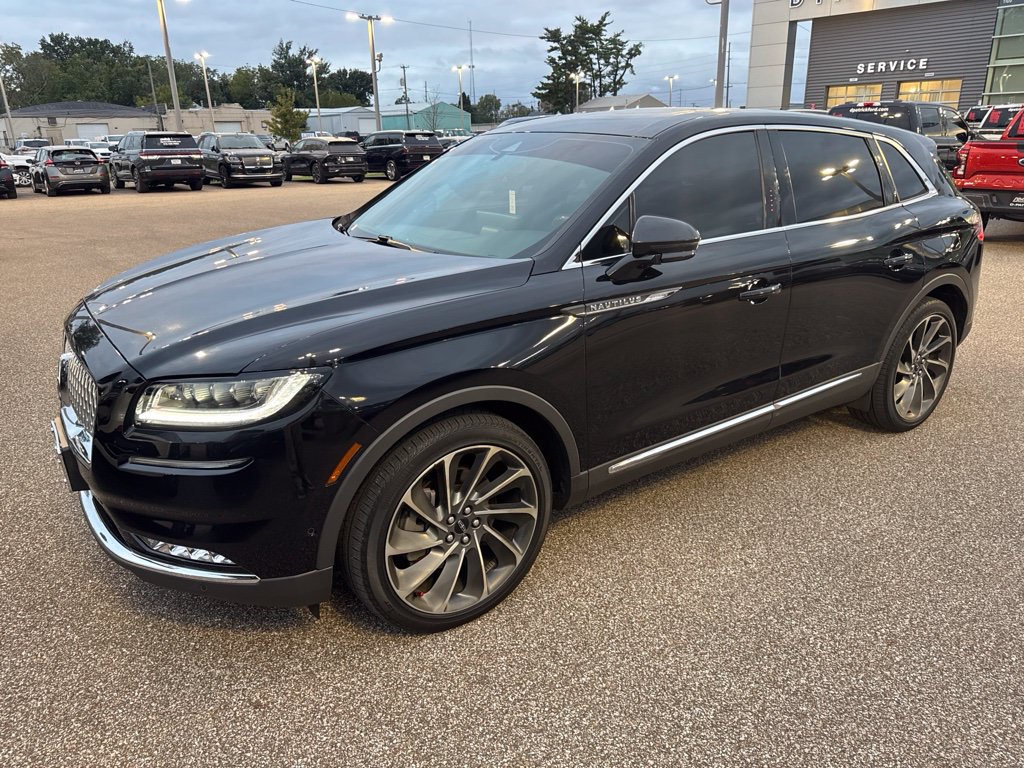 Used 2021 Lincoln Nautilus Reserve w/ Equipment Group 202A AWD/4WD image 4