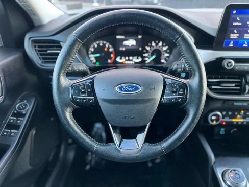Used 2021 Ford Escape SE w/ SE Sport Appearance Package AWD/4WD image 22