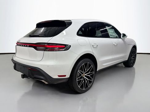 New 2026 Porsche Macan AWD/4WD image 9