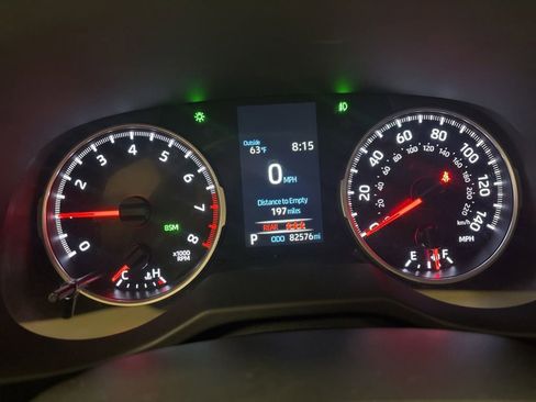 Used 2021 Toyota RAV4 XLE AWD/4WD image 11