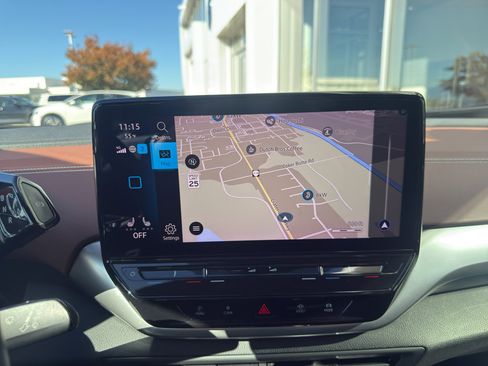 Used 2021 Volkswagen ID.4 Pro S w/ Gradient Package image 12