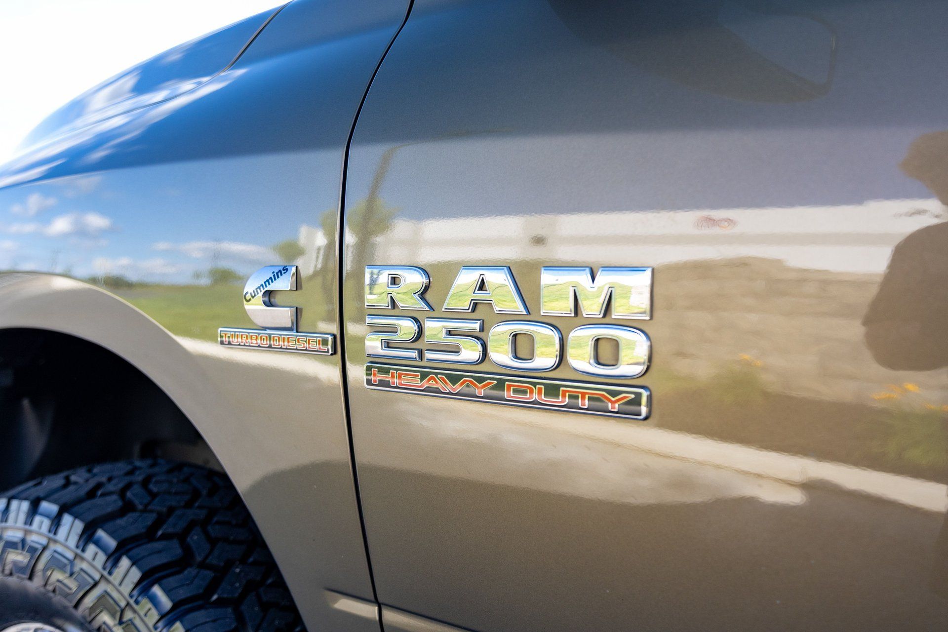 Used 2013 RAM 2500 Tradesman w/ Chrome Appearance Group AWD/4WD image 36