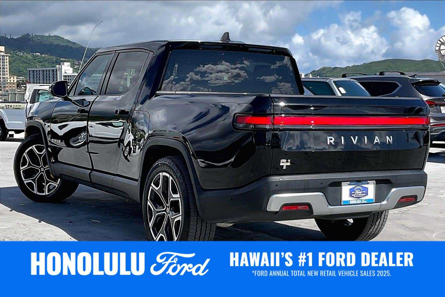 Used 2022 Rivian R1T Launch Edition AWD/4WD image 4