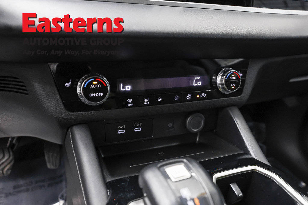 Used 2025 Mitsubishi Outlander SE FWD image 20