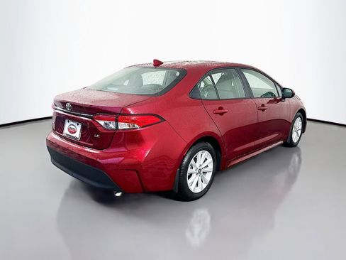Used 2026 Toyota Corolla LE w/ LE Premium Package image 5