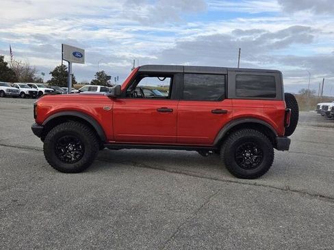 Certified 2024 Ford Bronco Wildtrak AWD/4WD image 4