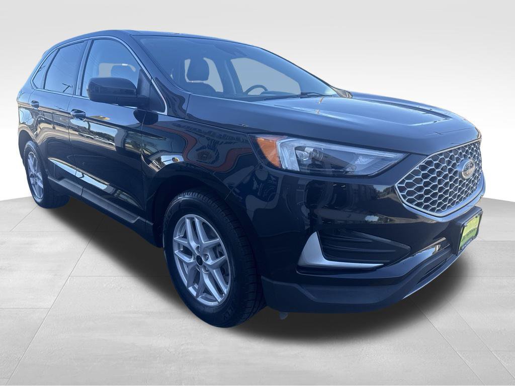 Used 2024 Ford Edge SEL AWD/4WD image 5