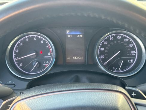 Used 2020 Toyota Camry SE image 17