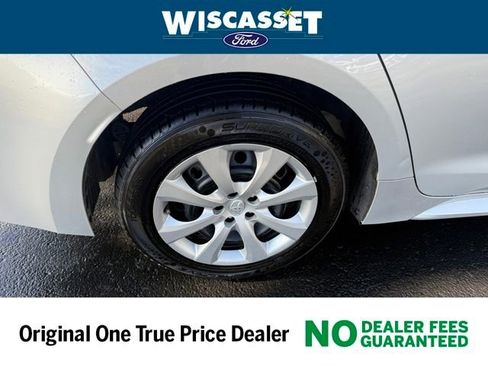 Used 2024 Toyota Corolla LE image 26