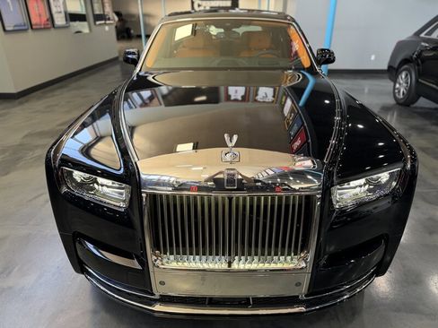 Used 2026 Rolls-Royce Phantom Sedan image 8