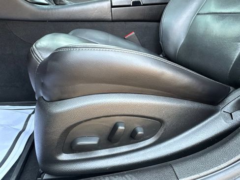 Used 2017 Cadillac CTS Luxury RWD image 16
