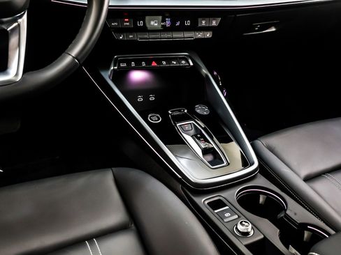 Used 2025 Audi A3 2.0T Premium Plus w/ Premium Plus Package image 6