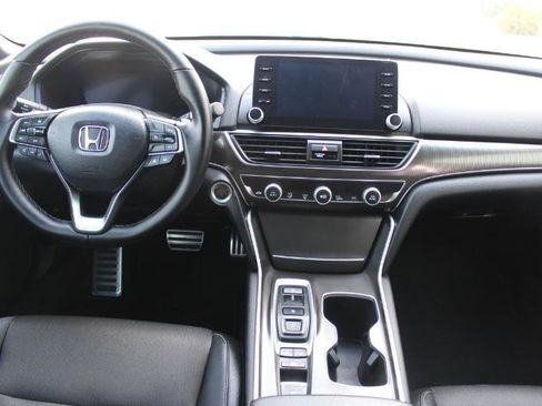 Used 2022 Honda Accord Sport image 20