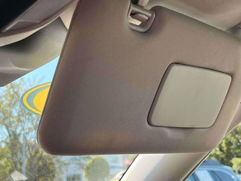 Certified 2023 Subaru Forester Limited image 25