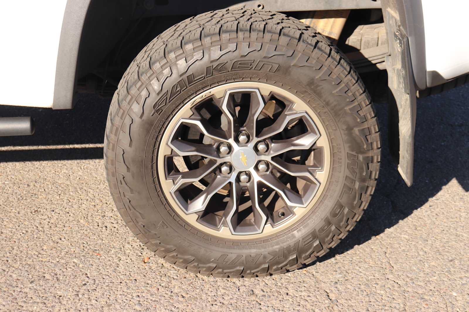 Used 2018 Chevrolet Colorado ZR2 AWD/4WD image 9