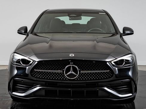 Certified 2022 Mercedes-Benz C 300 4MATIC Sedan image 2