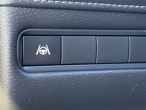 New 2026 Nissan Armada SV image 28