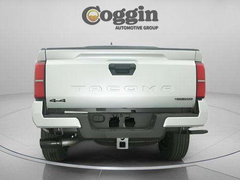 New 2025 Toyota Tacoma TRD Sport AWD/4WD image 17