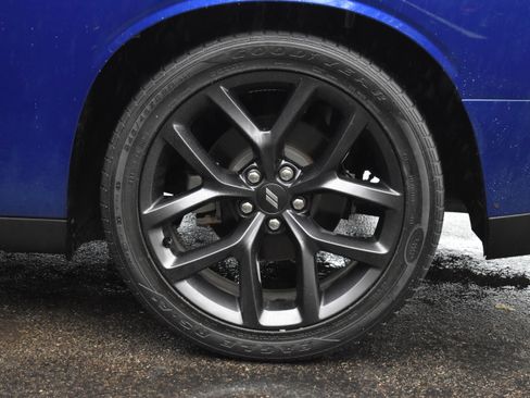 Used 2021 Dodge Challenger R/T w/ Blacktop Package image 34