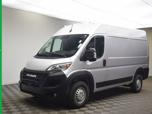 New 2026 RAM ProMaster 3500 w/ Convenience Group image 14