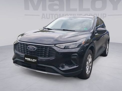 Used 2023 Ford Escape Active AWD/4WD image 1