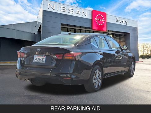 Used 2025 Nissan Altima 2.5 S image 8