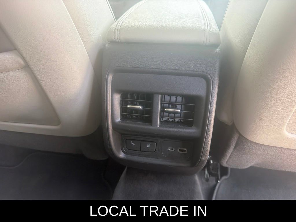 Used 2019 Cadillac XT4 Premium Luxury AWD/4WD image 14