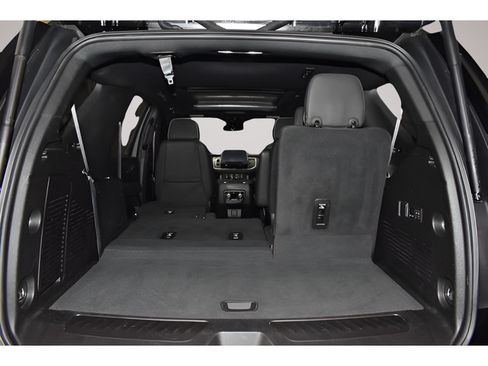 Used 2024 GMC Yukon SLT w/ SLT Premium Package AWD/4WD image 41
