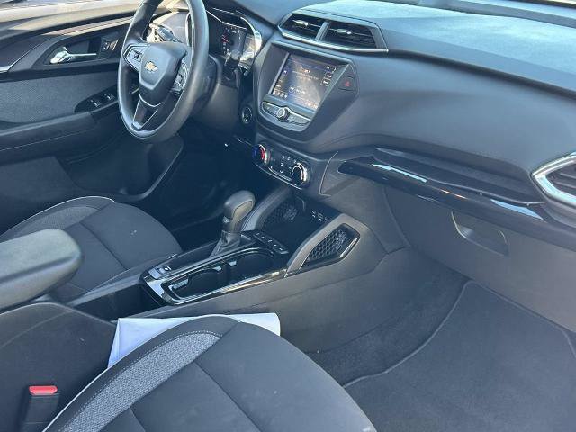 Used 2022 Chevrolet TrailBlazer LT w/ Driver Confidence Package AWD/4WD image 22