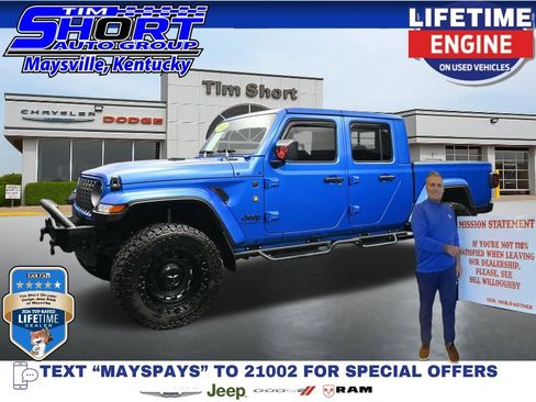 Used 2024 Jeep Gladiator Sport AWD/4WD image 1