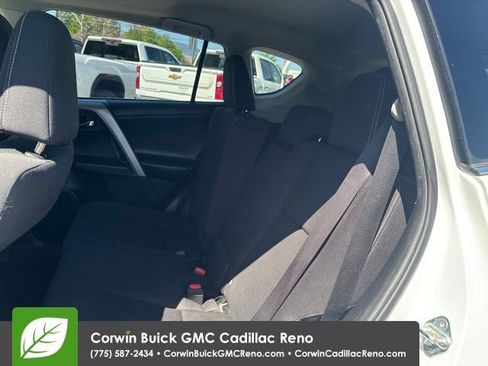 Used 2018 Toyota RAV4 XLE w/ Plus Extra Value Package AWD/4WD image 24