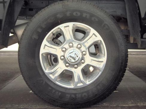 Used 2026 RAM 2500 Big Horn AWD/4WD image 11