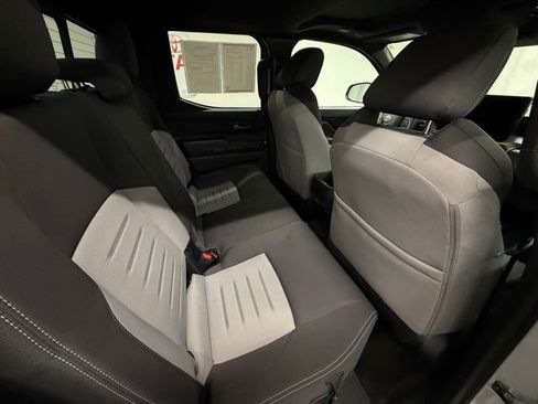 Used 2024 Toyota Tacoma TRD Sport w/ TRD Sport Upgrade Package image 7