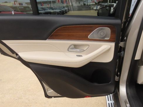 Used 2022 Mercedes-Benz GLE 350 image 18
