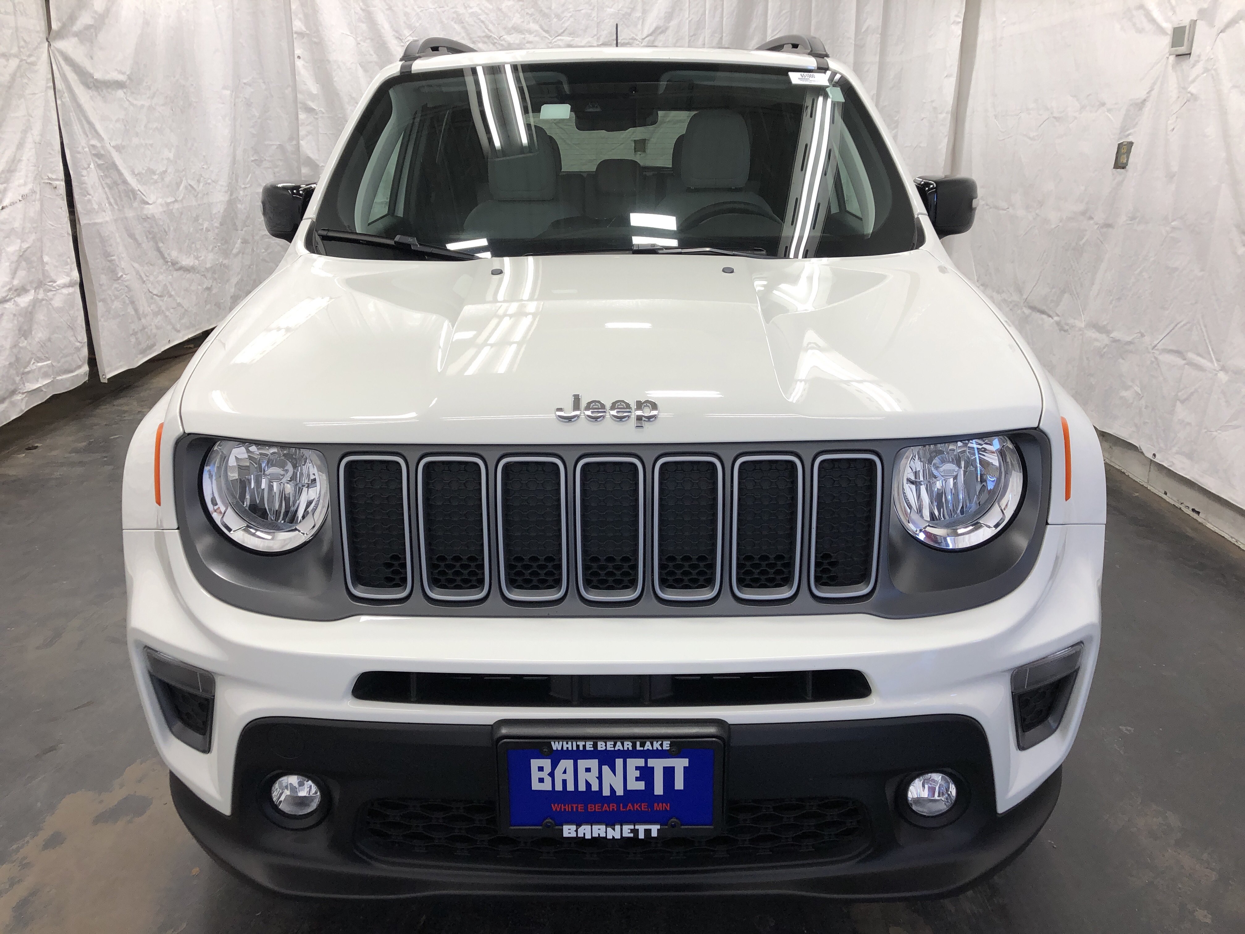 Used 2022 Jeep Renegade Limited AWD/4WD image 6