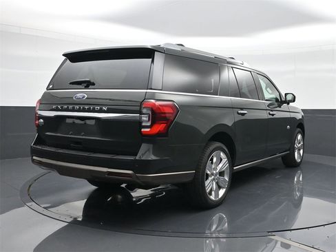 Used 2022 Ford Expedition Max King Ranch image 11