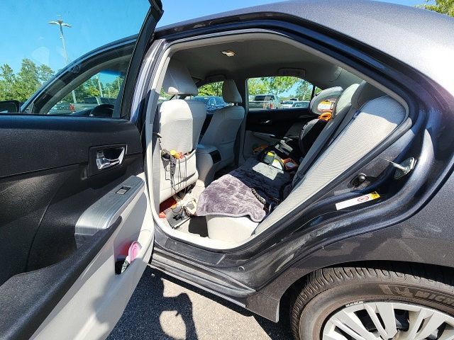Used 2012 Toyota Camry LE FWD image 19