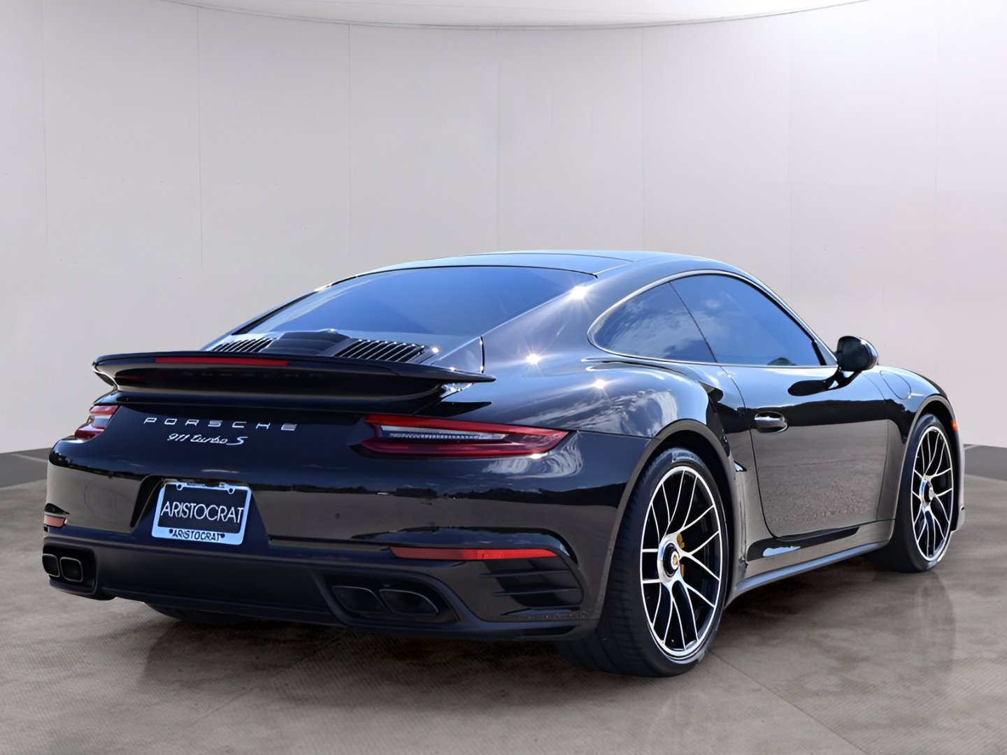 Used 2019 Porsche 911 Turbo S AWD/4WD image 8