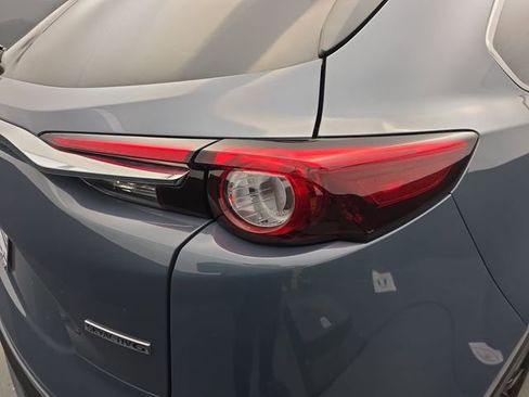 Used 2023 MAZDA CX-9 Carbon Edition image 19