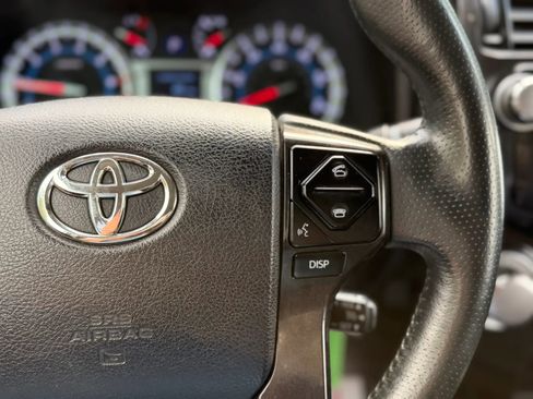 Used 2015 Toyota 4Runner Trail AWD/4WD image 40