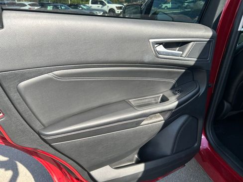 Certified 2024 Ford Edge Titanium image 26