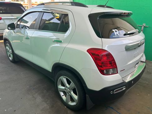 Used 2016 Chevrolet Trax LTZ FWD image 3