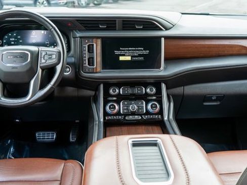 Used 2023 GMC Yukon Denali Ultimate image 49