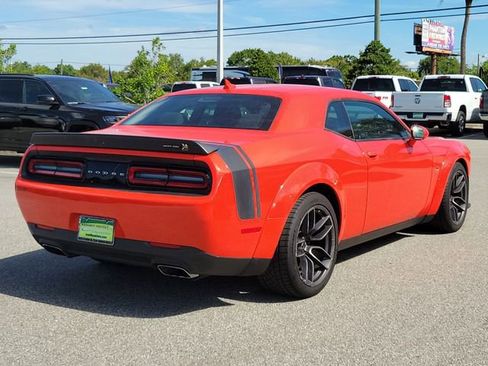 Used 2021 Dodge Challenger R/T Scat Pack RWD image 6