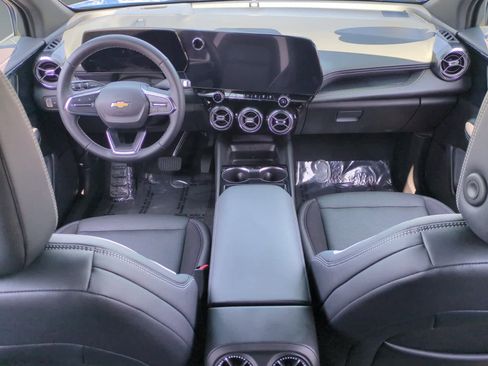 Used 2024 Chevrolet Blazer EV LT image 10