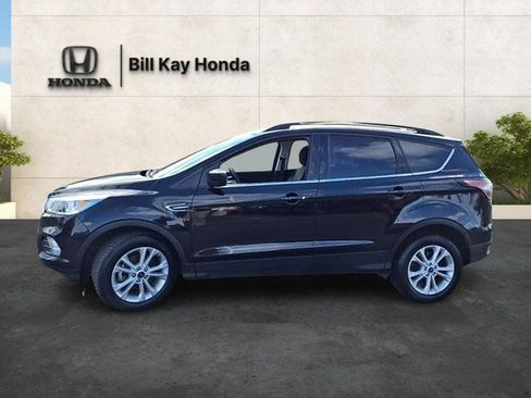 Used 2018 Ford Escape SE FWD image 7