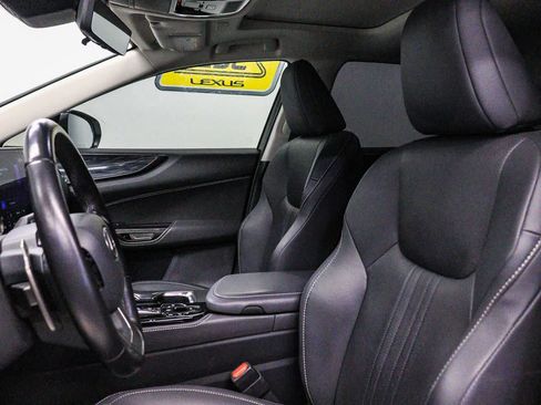 Used 2024 Lexus NX 350h AWD image 18