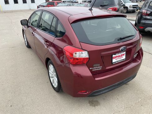 Used 2014 Subaru Impreza 2.0i Premium w/ All-Weather Package w/CVT image 12