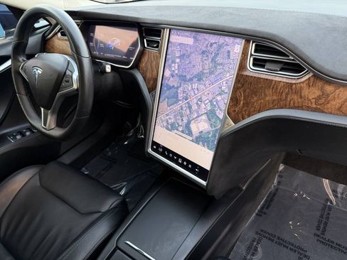 Used 2017 Tesla Model S 100D AWD/4WD image 36